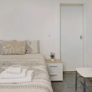 Holiday home House